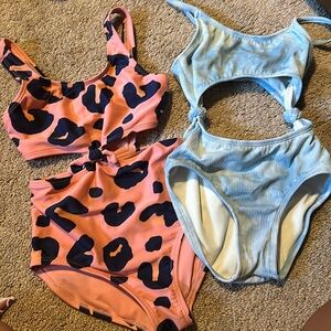 Art class bathing suits